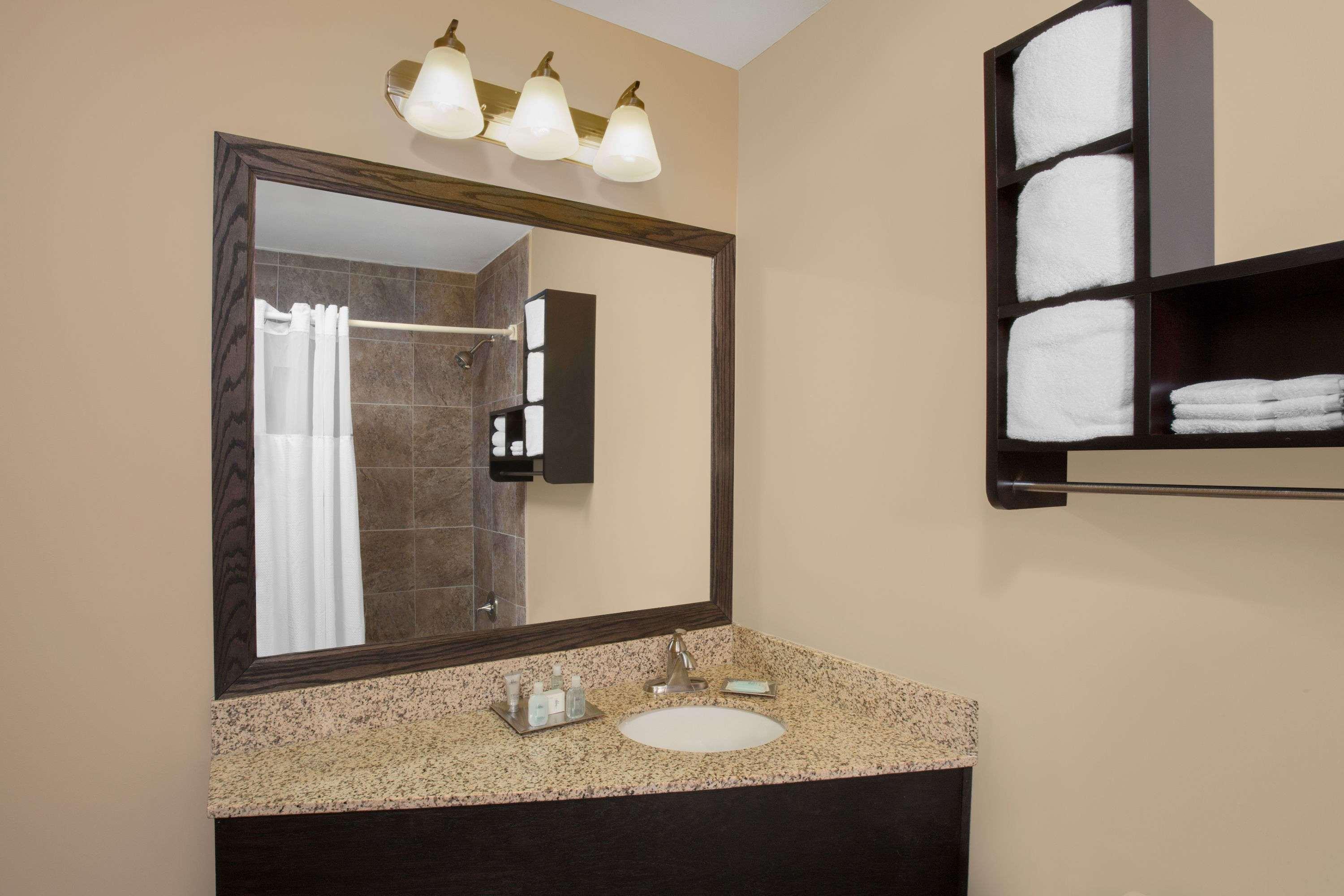 Hotel Wyndham Garden Schaumburg Chicago Northwest Zewnętrze zdjęcie