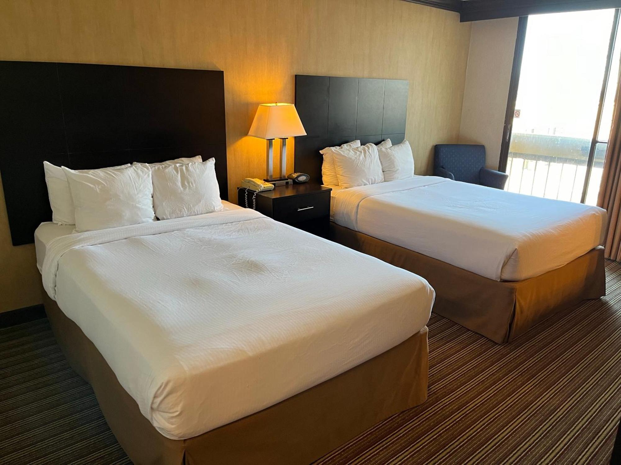 Hotel Wyndham Garden Schaumburg Chicago Northwest Zewnętrze zdjęcie